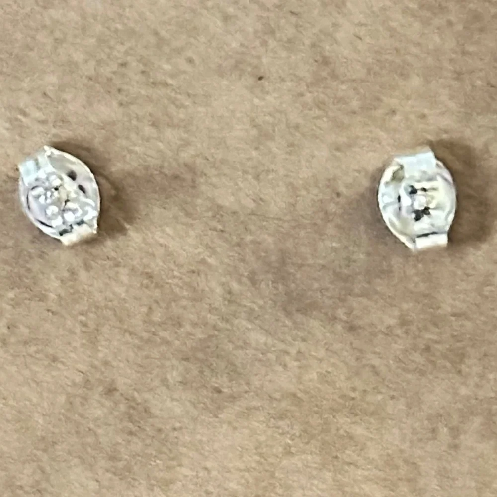 925 - Navajo crafted Sleeping Beauty Blue Turquoise. 3 round stones each earring - Picture 7 of 12